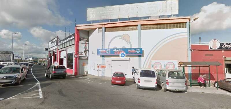 Almacén derruido semanas atrás del Cruce de Melenara(Google Maps.